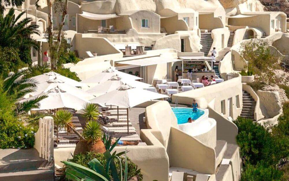 Mystique hotel santorini