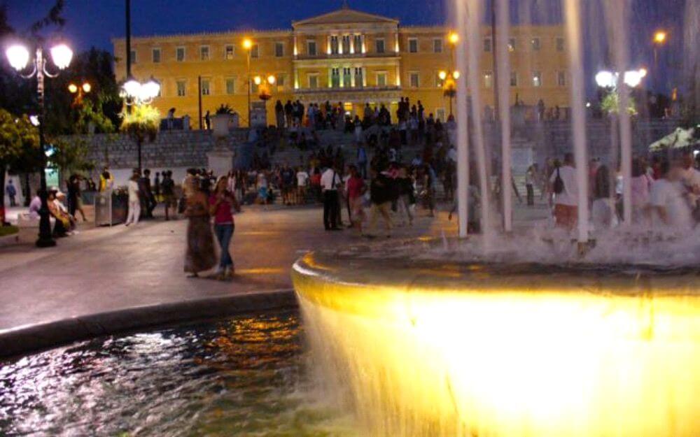 афина хотел