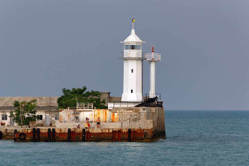 ялта, маяк, достопримечательность, море, лето, крым