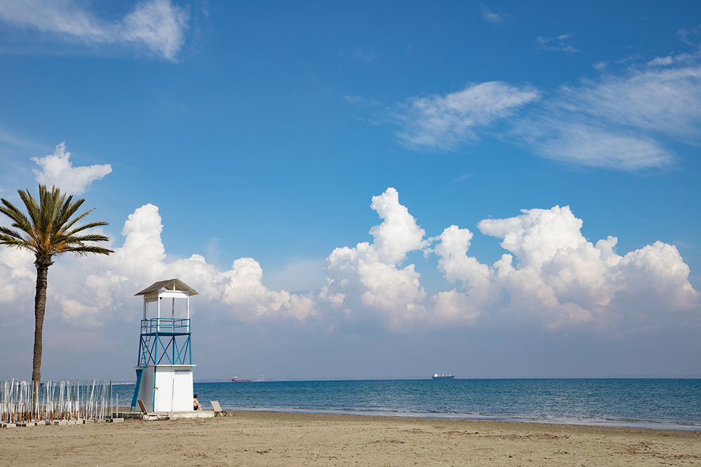 пляж, ларнака, кипр, маяк, остров, средиземное море, курорт, песок